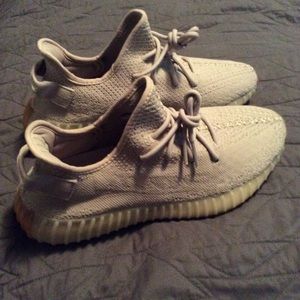 Yeezy sesame